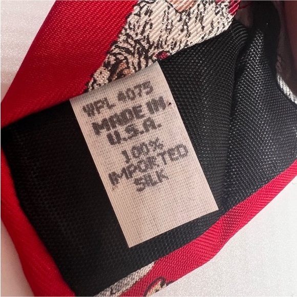 EUC Vintage Wembley Christmas Motif Tie - Picture 8 of 8